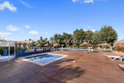 Apartamento T47 para Venda em Lagos (São Sebastião e Santa Maria)