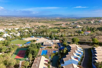 Apartamento T47 para Venda em Lagos (São Sebastião e Santa Maria)