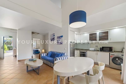 Apartamento T47 para Venda em Lagos (São Sebastião e Santa Maria)