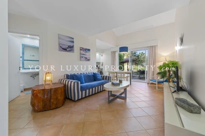 Apartamento T47 para Venda em Lagos (São Sebastião e Santa Maria)