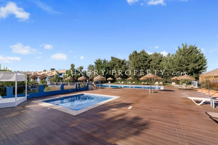 Apartamento T47 para Venda em Lagos (São Sebastião e Santa Maria) Foto 19