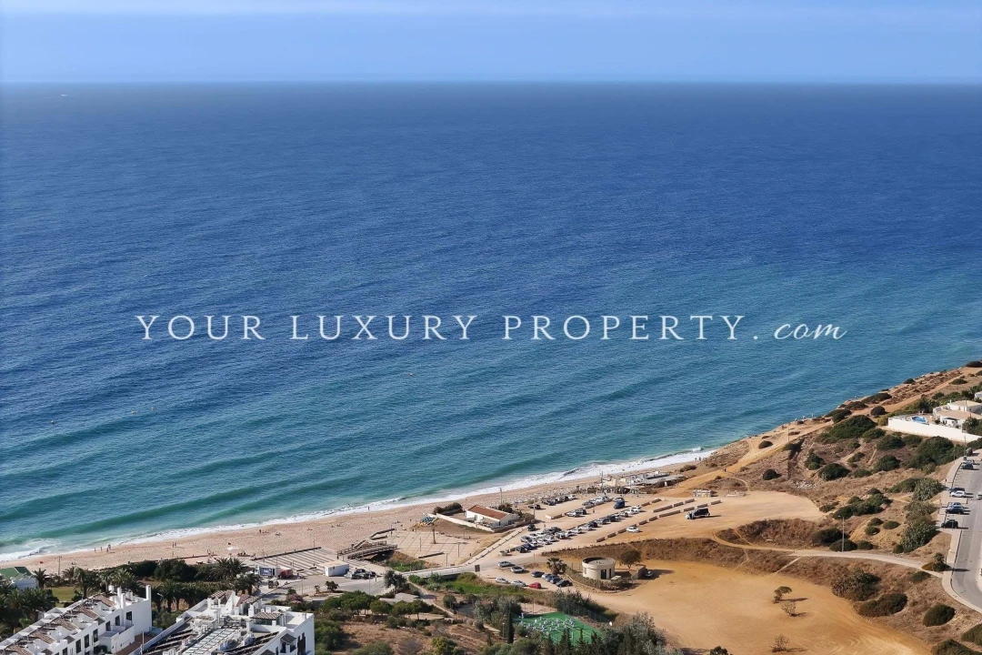 Negócio para Venda em Lagos (São Sebastião e Santa Maria) Foto 2