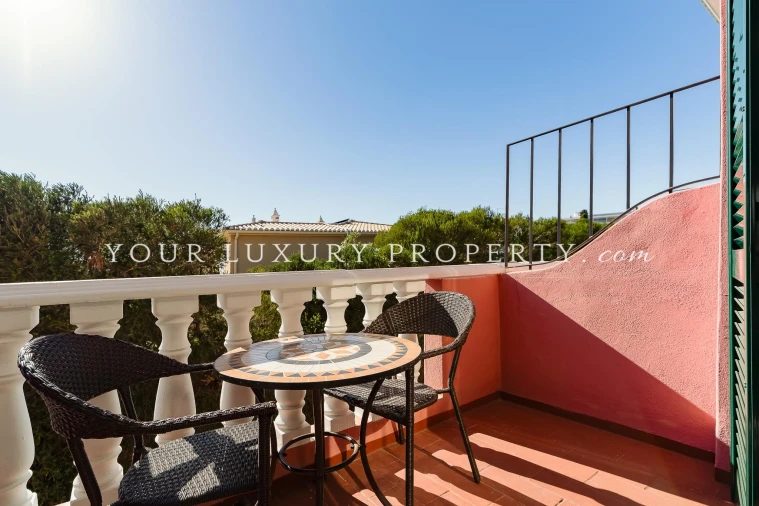 Negócio para Venda em Lagos (São Sebastião e Santa Maria) Foto 9