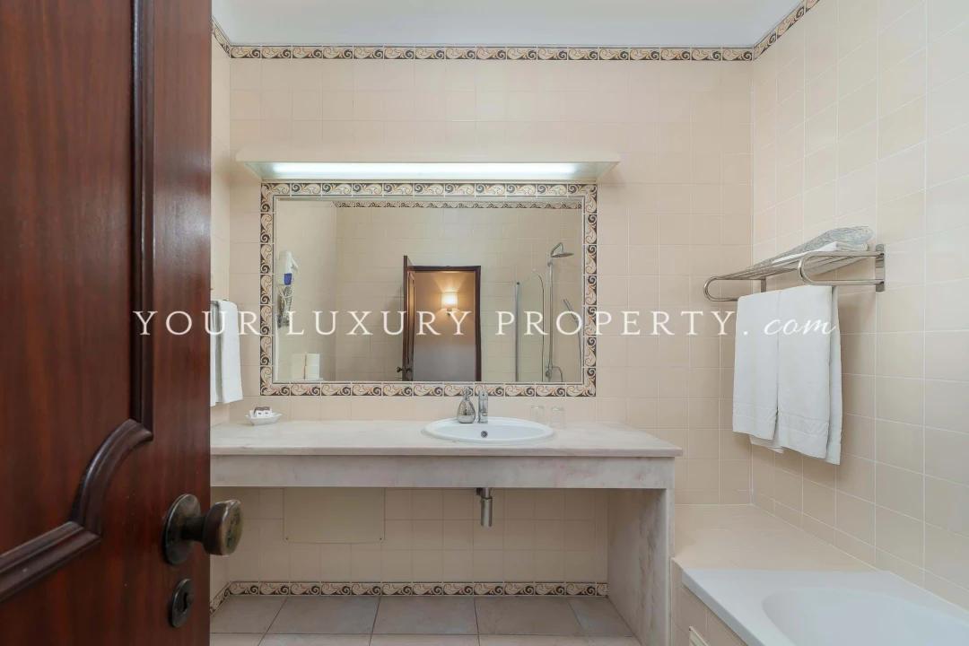 Negócio para Venda em Lagos (São Sebastião e Santa Maria) Foto 14