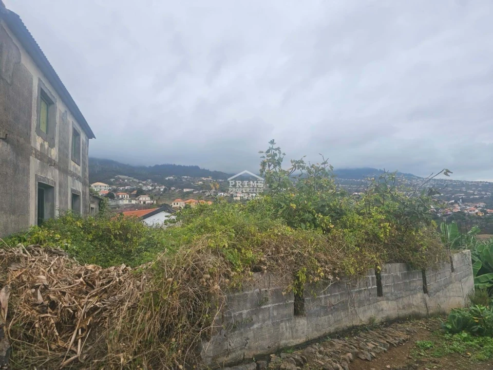 Moradia T2 para Venda em Estreito da Calheta Foto 4