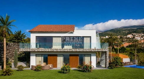 Moradia T2 para Venda em Estreito da Calheta