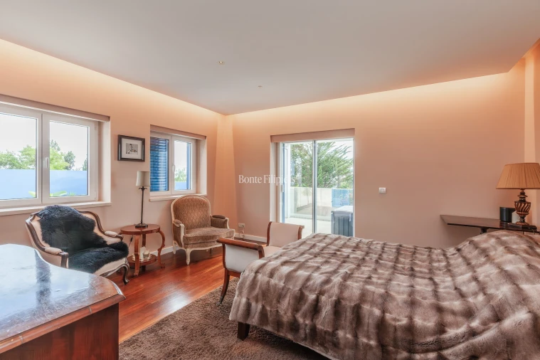 Moradia T5 para Venda em Cascais e Estoril Foto 30