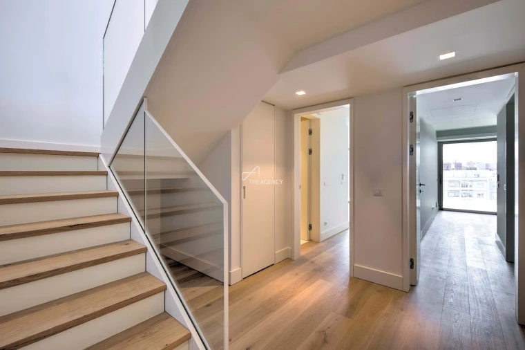 Apartamento T4 para Venda em Estrela Foto 17