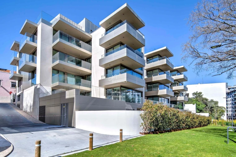 Apartamento T4 para Venda em Estrela Foto 29