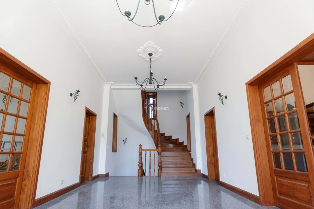 Quinta T6 para Venda em Abragão Foto 4