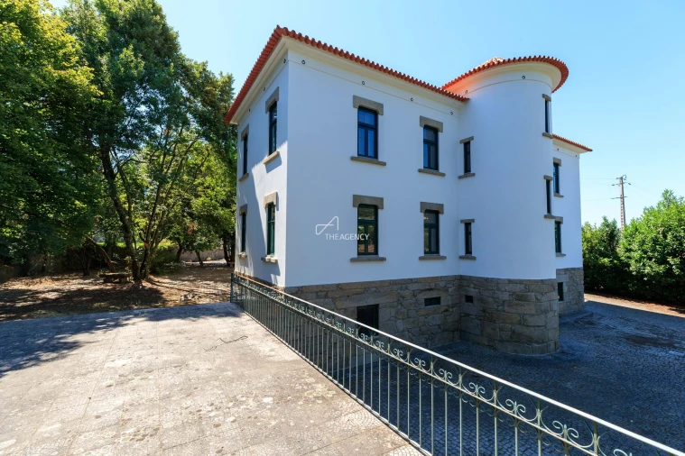 Quinta T6 para Venda em Abragão Foto 37