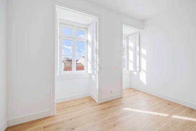 Apartamento T4 para Venda em Santa Maria Maior