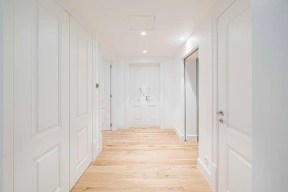 Apartamento T4 para Venda em Santa Maria Maior