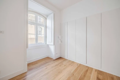 Apartamento T4 para Venda em Santa Maria Maior
