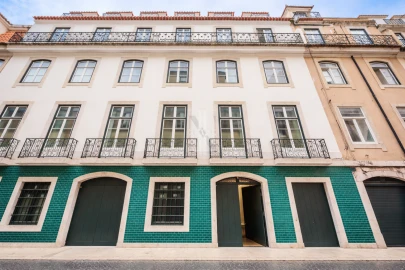 Apartamento T4 para Venda em Santa Maria Maior