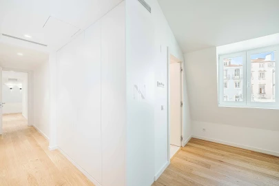 Apartamento T4 para Venda em Santa Maria Maior