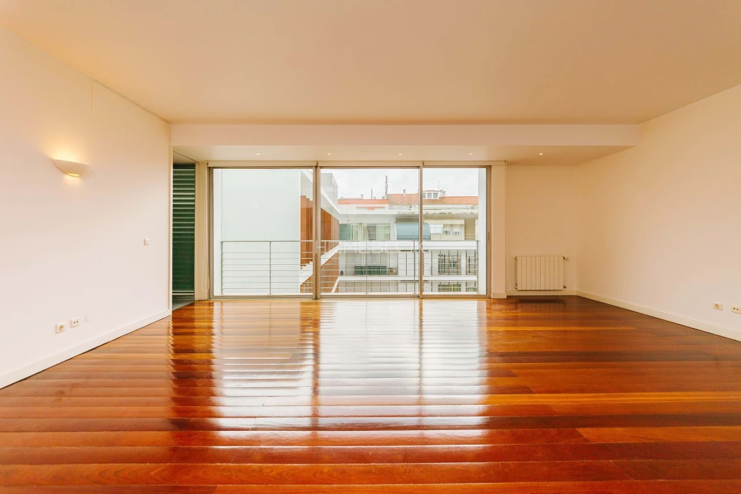Apartamento T2 para Arrendamento em Campo de Ourique Foto 10