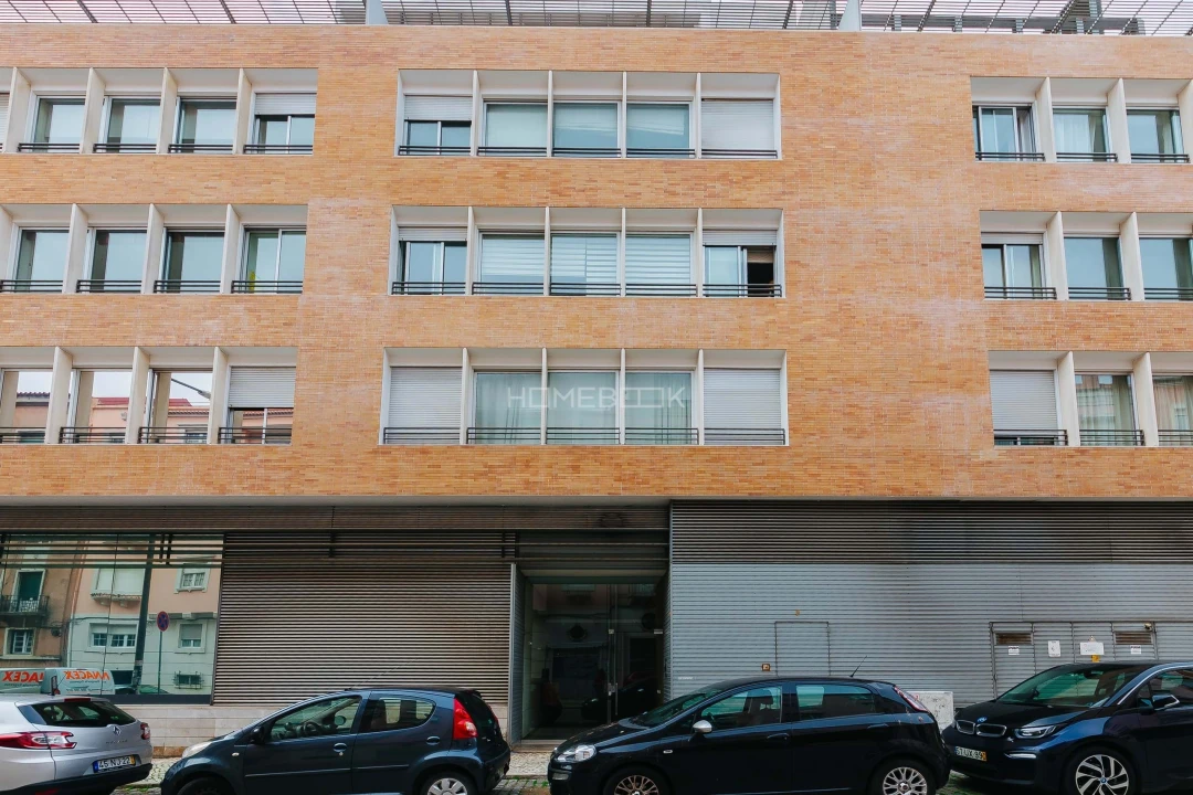 Apartamento T2 para Arrendamento em Campo de Ourique Foto 23