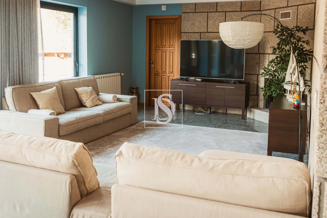 Quinta T5 para Venda em Ventosa e Cova Foto 31