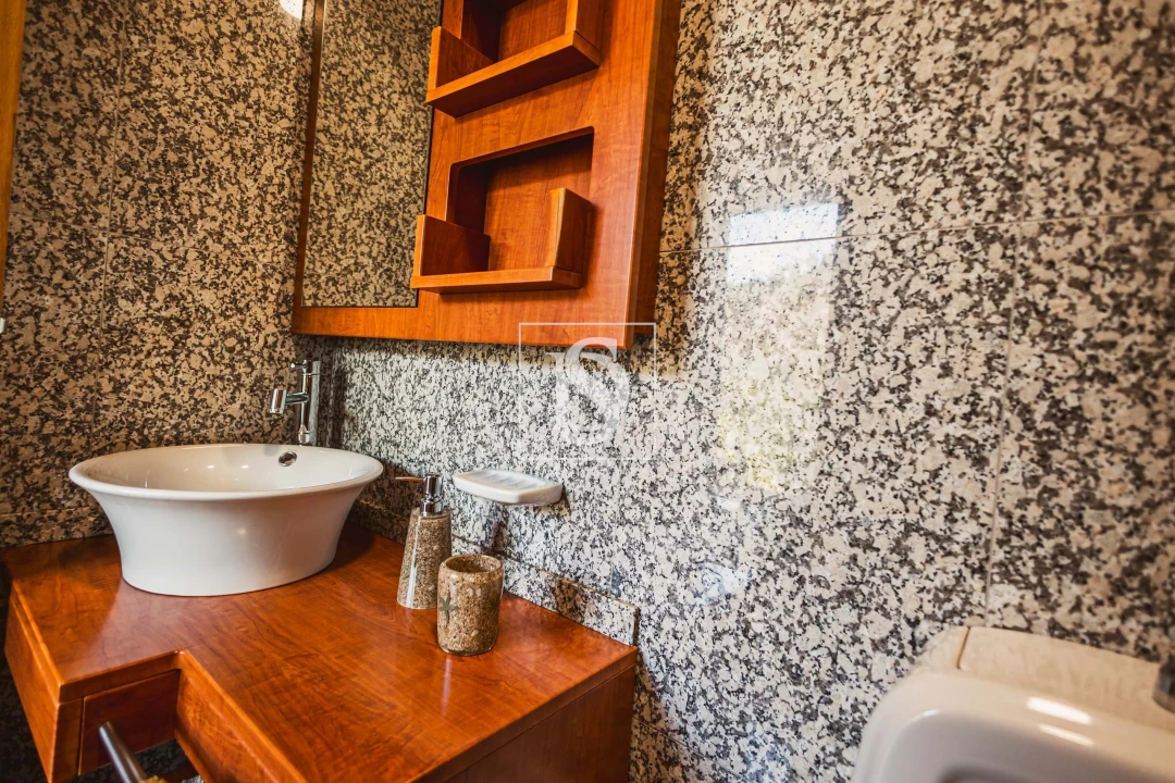 Quinta T5 para Venda em Ventosa e Cova Foto 75