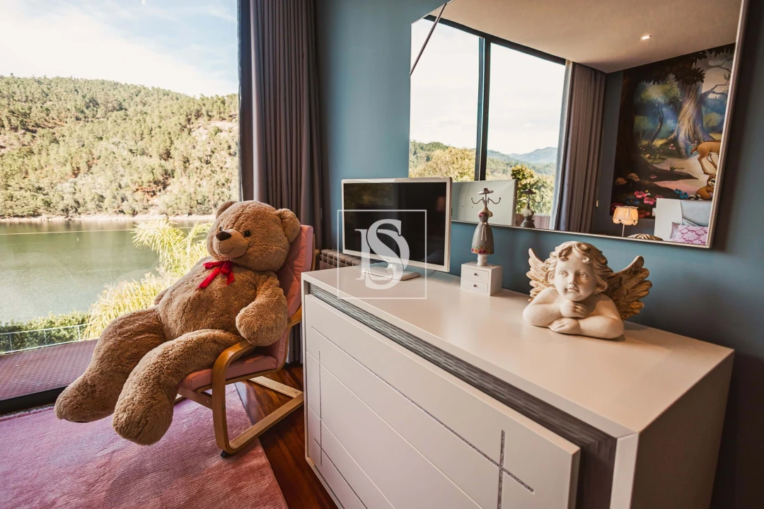 Quinta T5 para Venda em Ventosa e Cova Foto 78