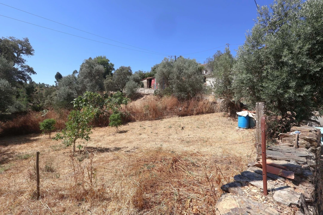 Moradia T2 para Venda em São Barnabe Foto 29