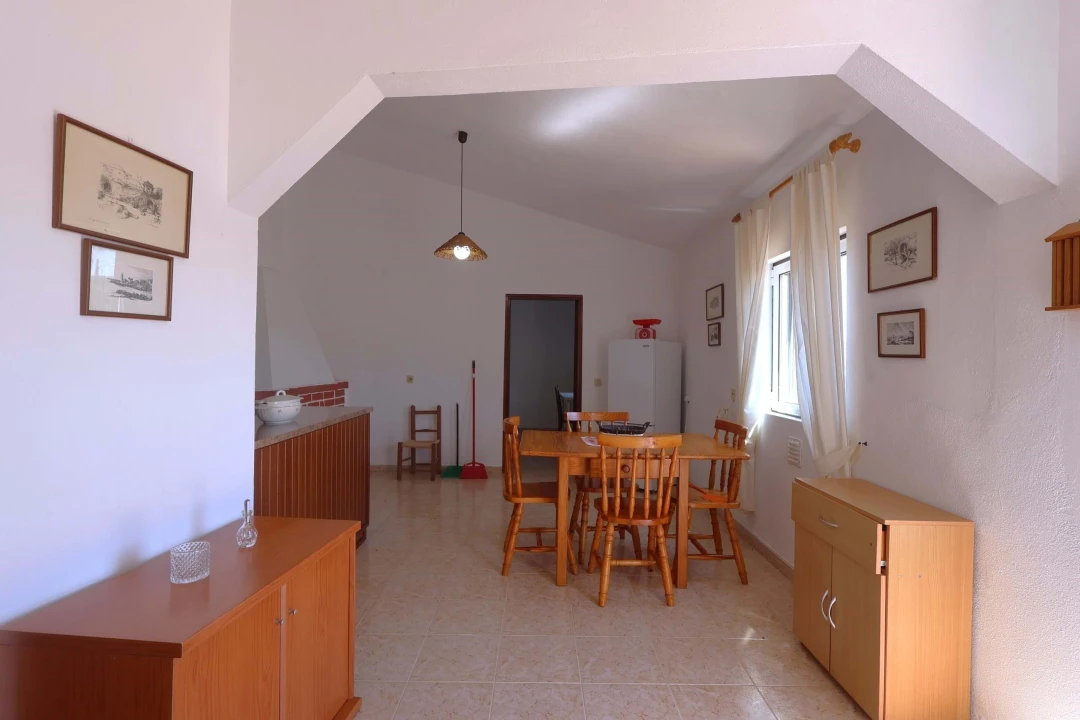 Moradia T2 para Venda em São Barnabe Foto 5