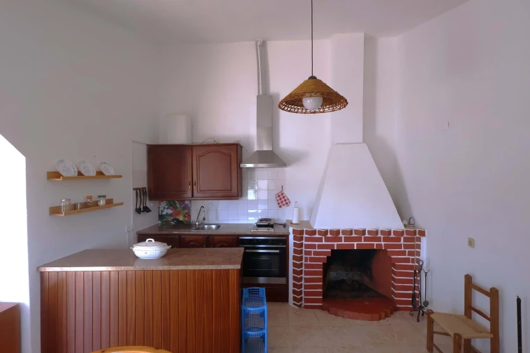 Moradia T2 para Venda em São Barnabe Foto 2