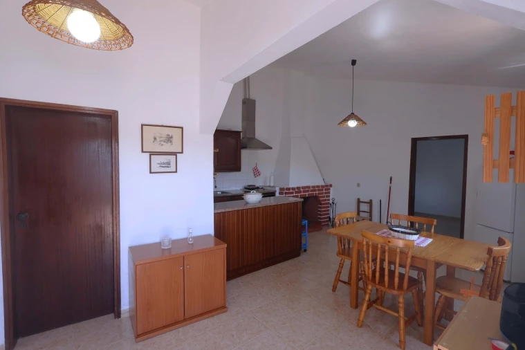 Moradia T2 para Venda em São Barnabe Foto 6