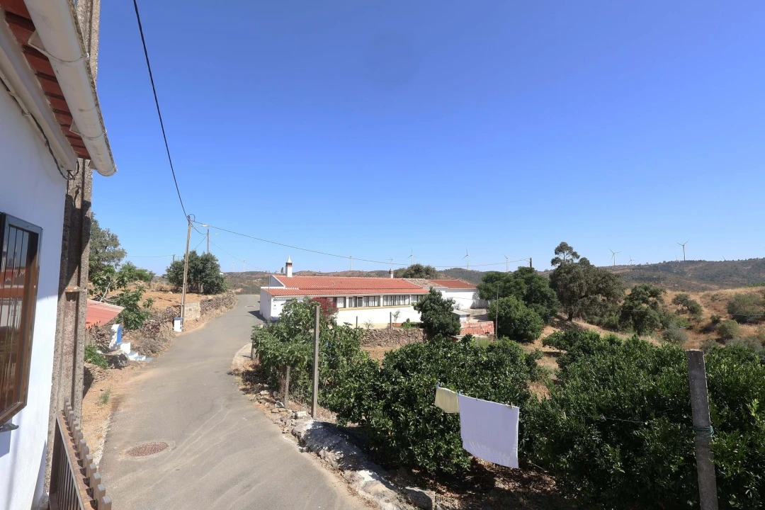 Moradia T2 para Venda em São Barnabe Foto 20