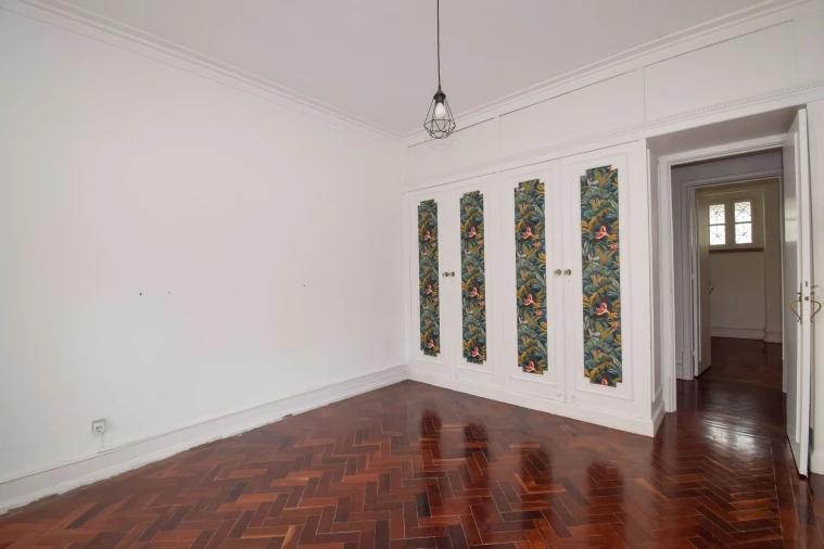 Apartamento T3 para Arrendamento em Alvalade Foto 10