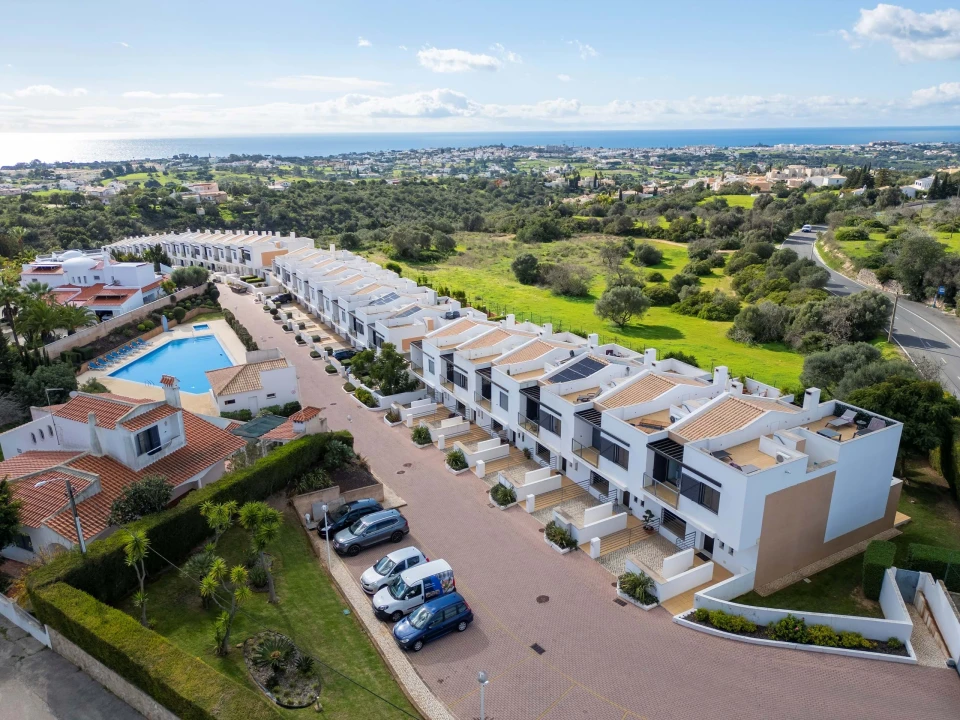 Moradia T3 para Venda em Albufeira e Olhos de Água Foto 20