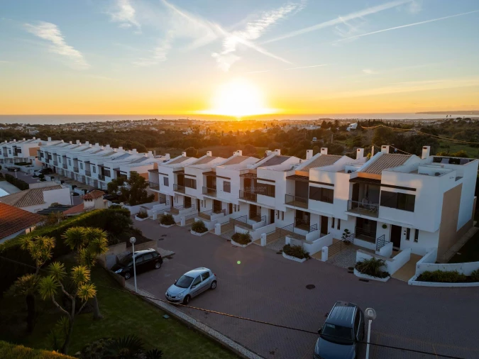 Moradia T3 para Venda em Albufeira e Olhos de Água Foto 23