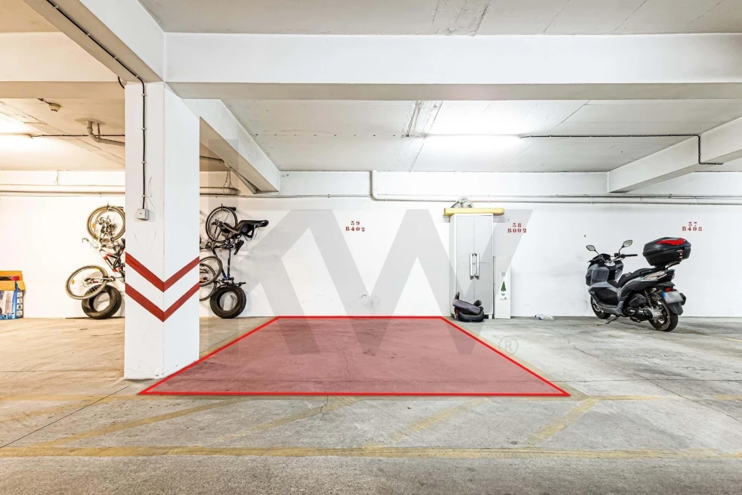 Apartamento T2 para Arrendamento férias em Armação de Pera Foto 25