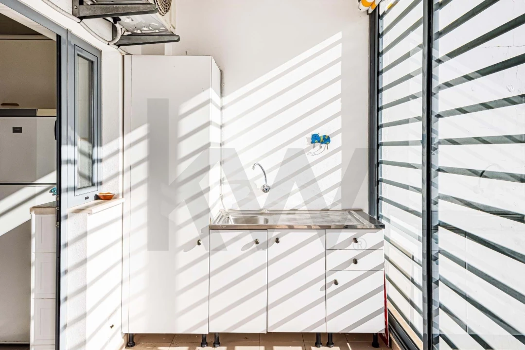 Apartamento T2 para Arrendamento férias em Armação de Pera Foto 11