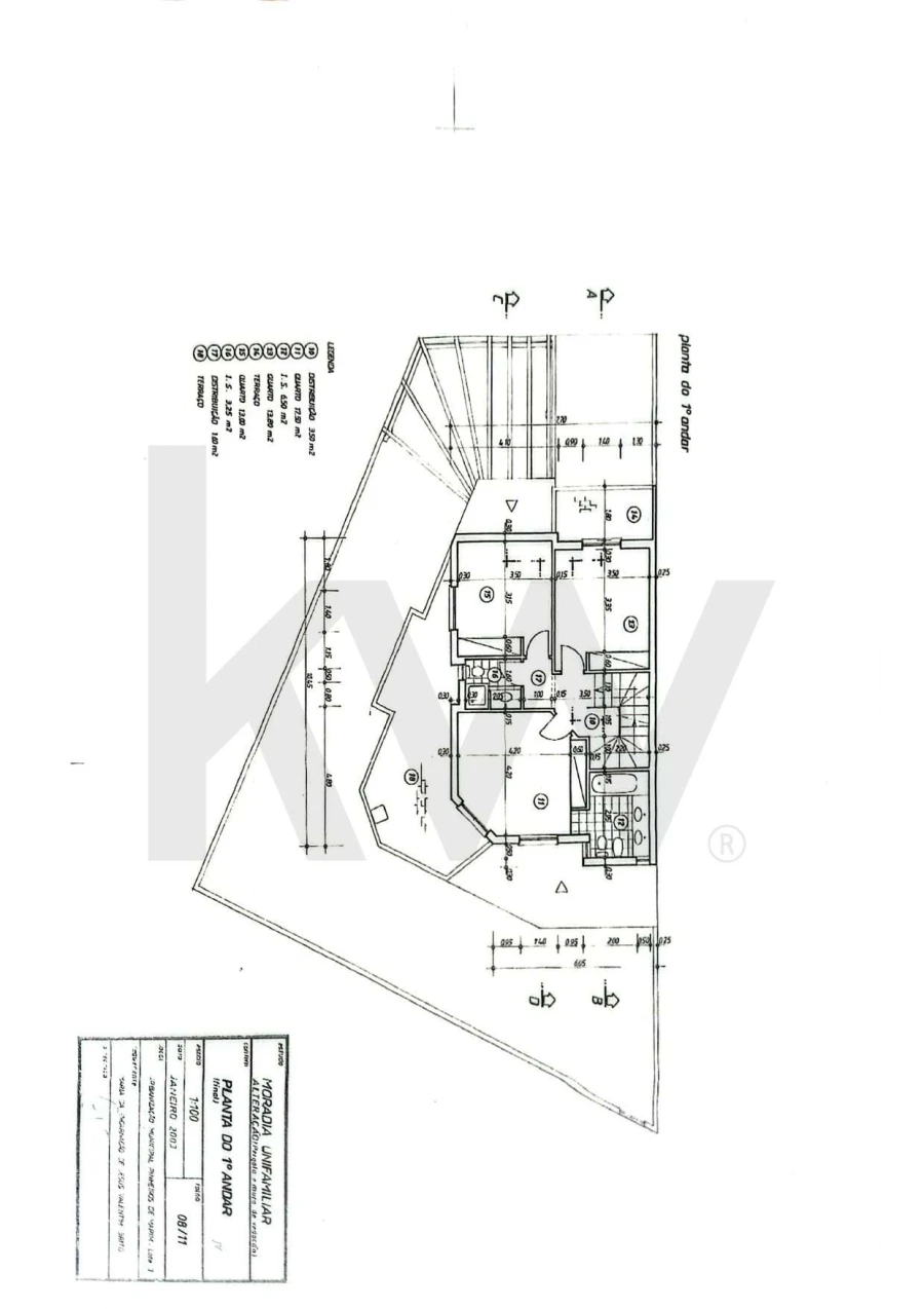 Moradia T4 para Venda em Quelfes Foto 35