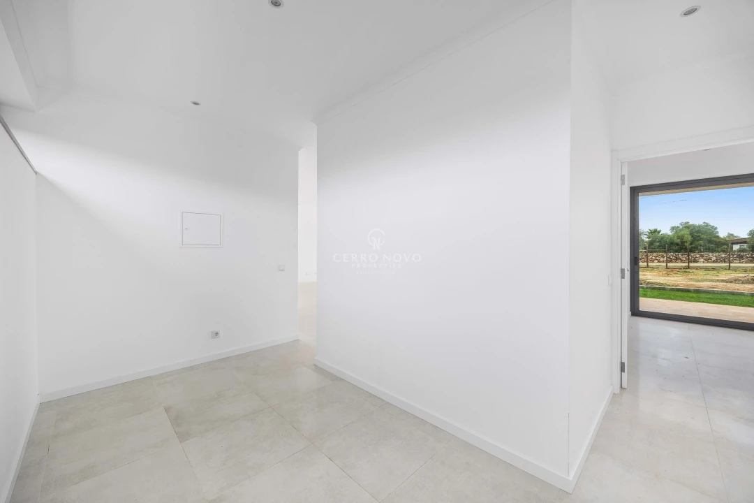 Moradia T2 para Venda em Lagoa e Carvoeiro Foto 14