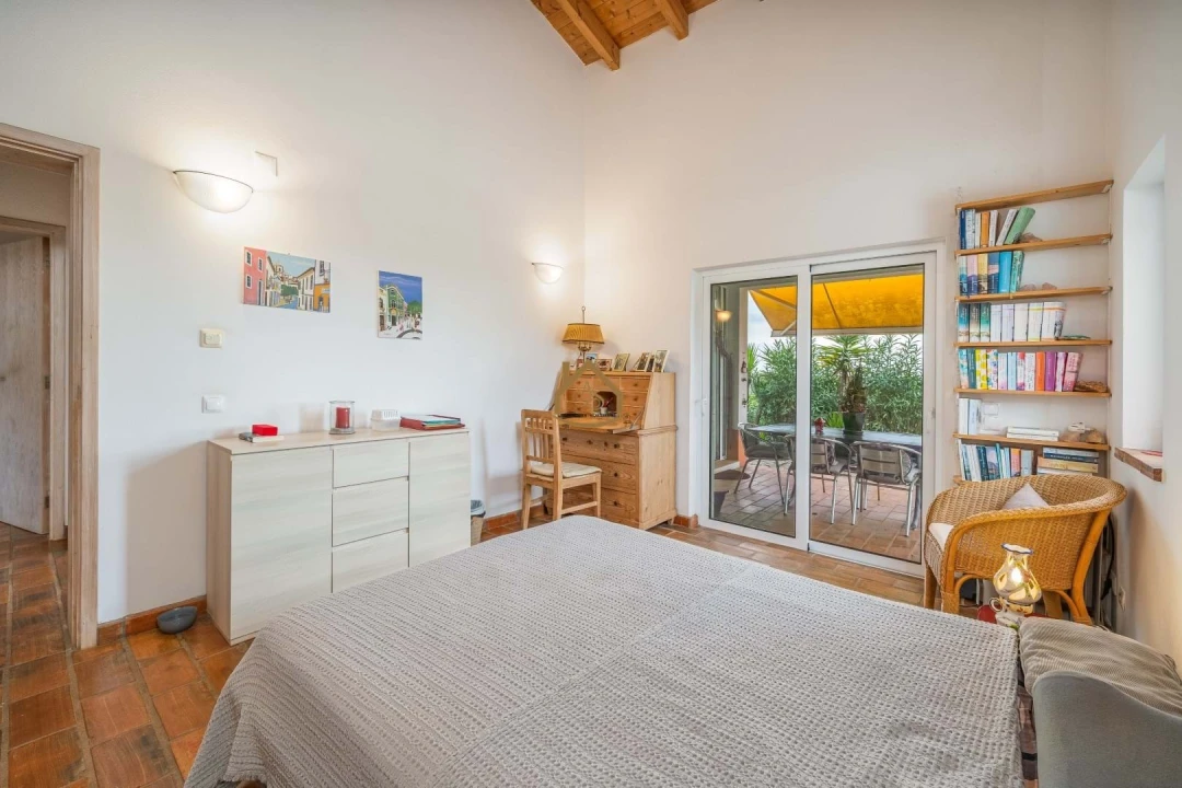 Moradia T2 para Venda em Lagos (São Sebastião e Santa Maria) Foto 18