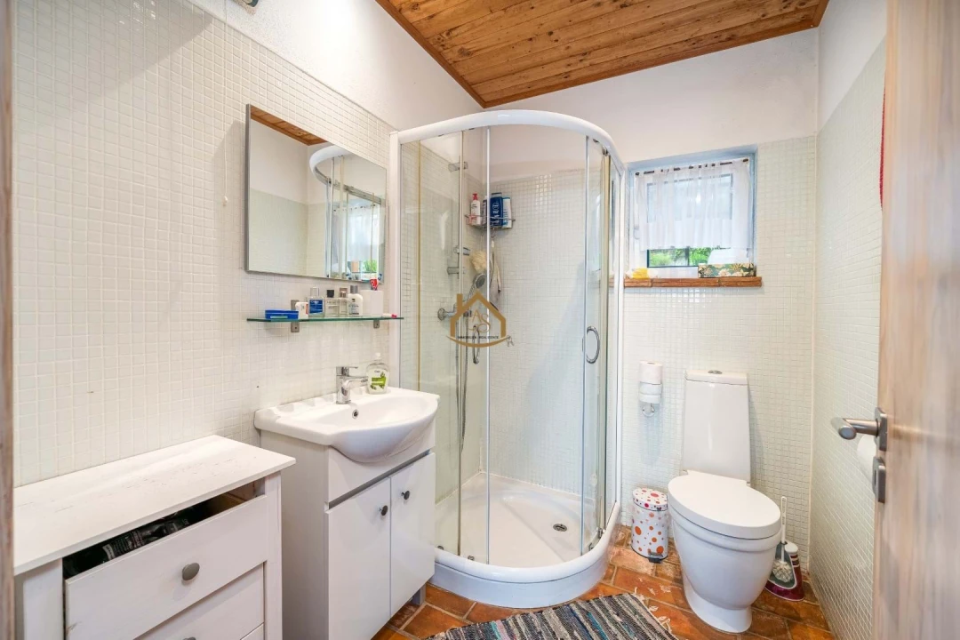 Moradia T2 para Venda em Lagos (São Sebastião e Santa Maria) Foto 28