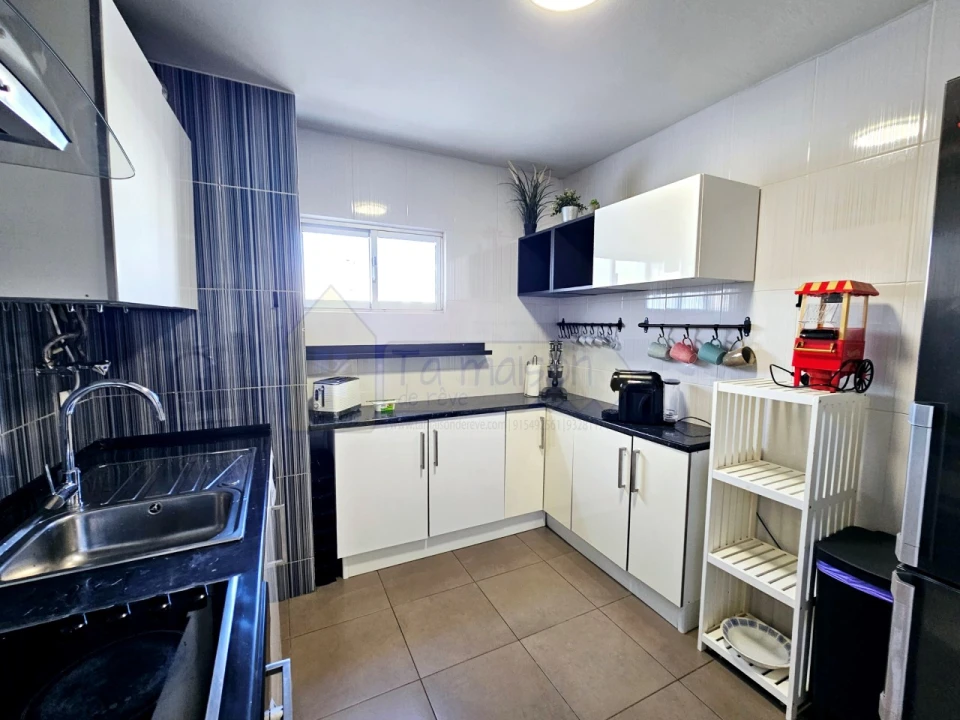 Apartamento T2 para Venda em Quarteira Foto 4