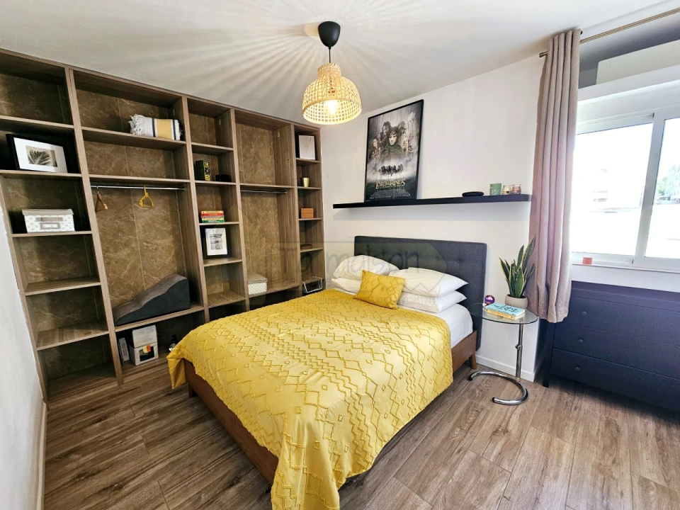 Apartamento T2 para Venda em Quarteira Foto 11