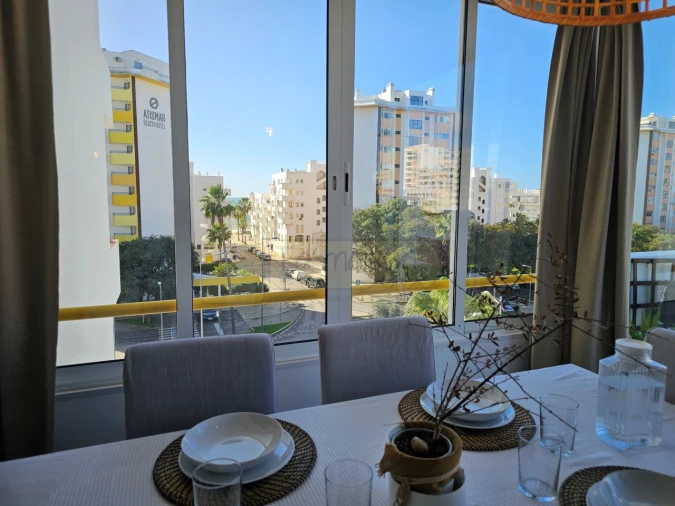 Apartamento T2 para Venda em Quarteira Foto 3