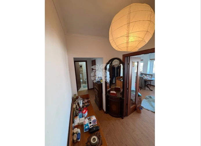 Apartamento T2 para Venda em Carcavelos e Parede Foto 5