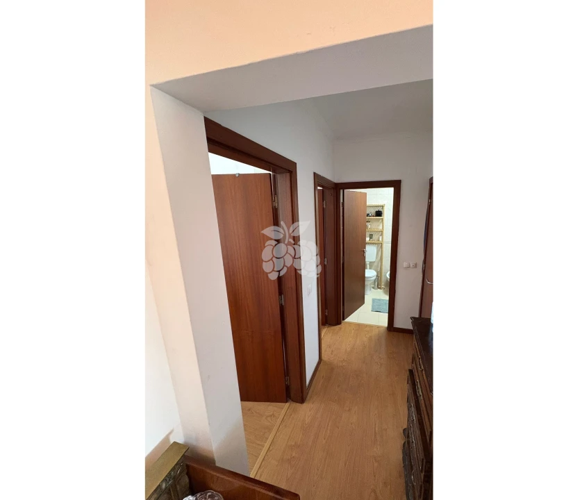 Apartamento T2 para Venda em Carcavelos e Parede Foto 4