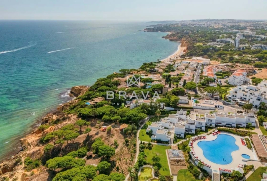 Apartamento T2 para Venda em Albufeira e Olhos de Água Foto 3