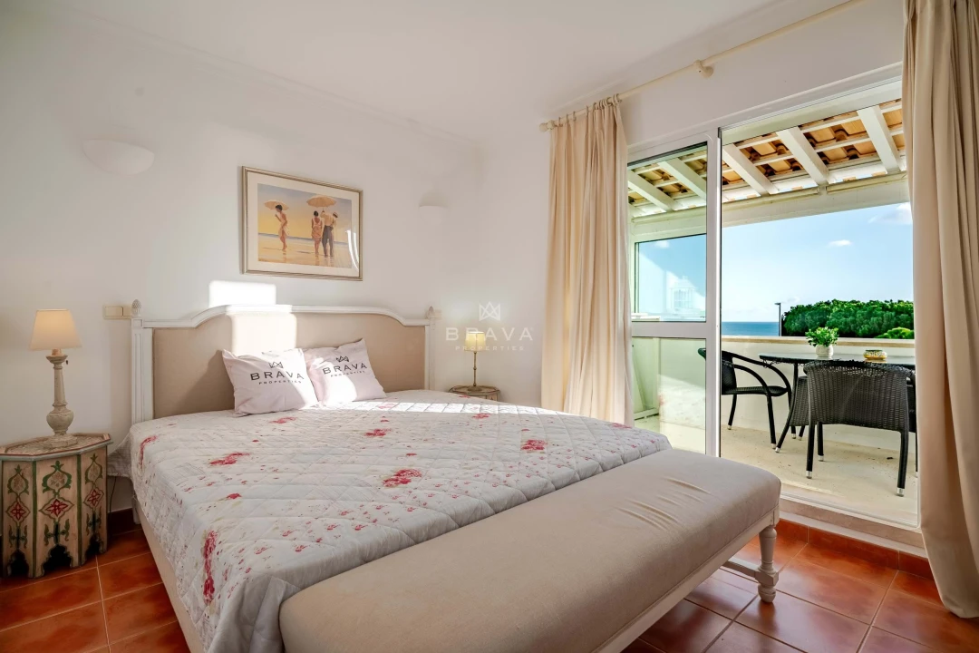 Apartamento T2 para Venda em Albufeira e Olhos de Água Foto 39