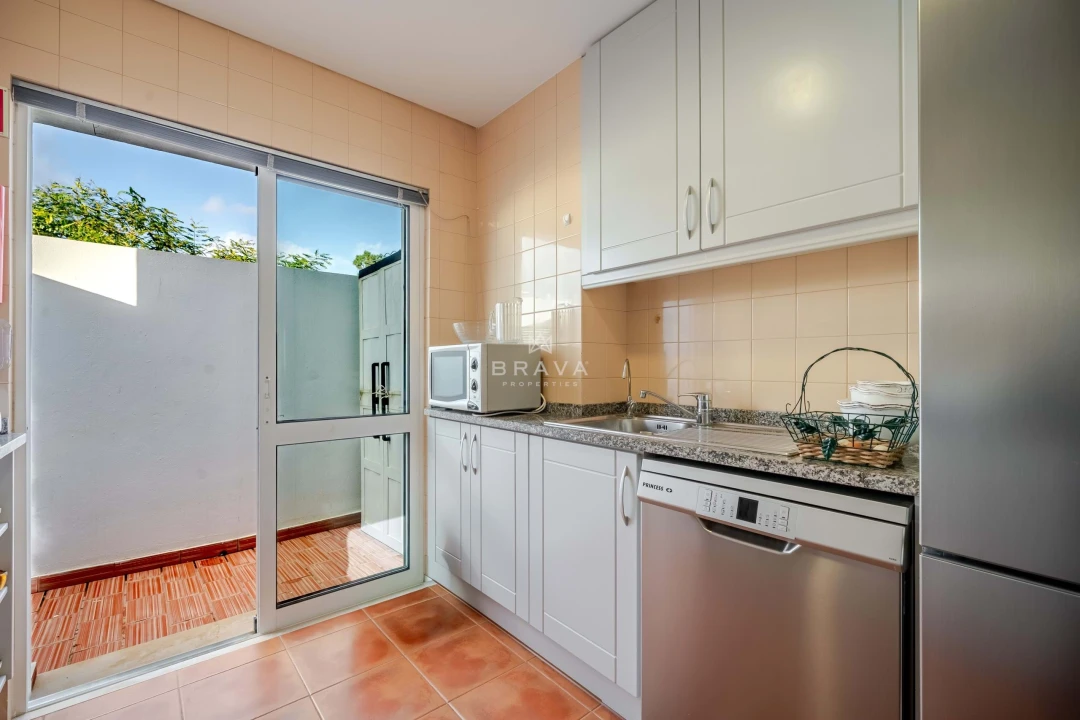 Apartamento T2 para Venda em Albufeira e Olhos de Água Foto 25