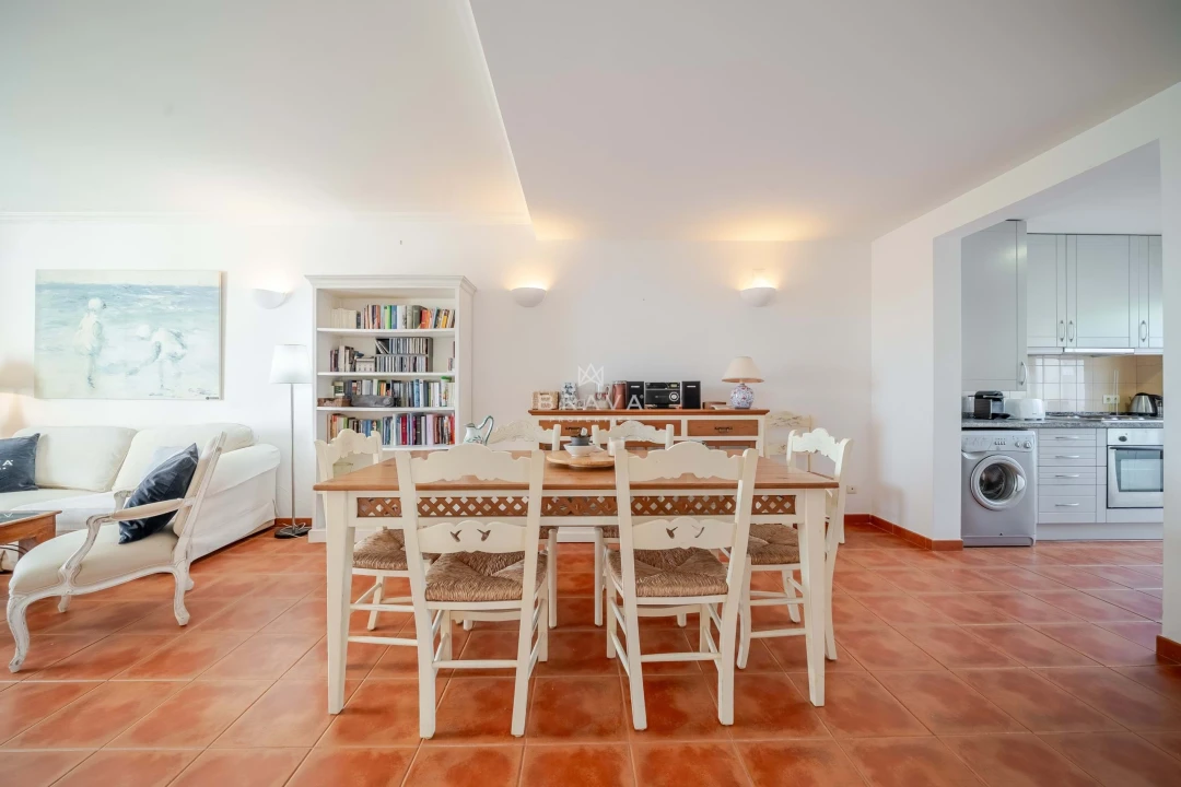 Apartamento T2 para Venda em Albufeira e Olhos de Água Foto 22