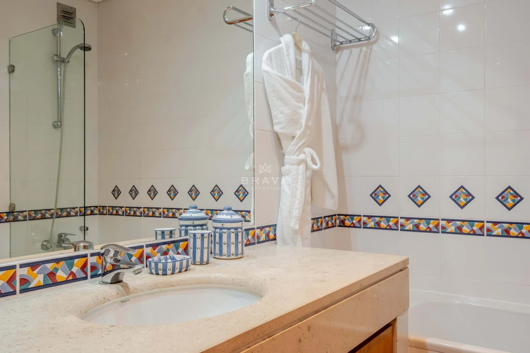 Apartamento T2 para Venda em Albufeira e Olhos de Água Foto 33