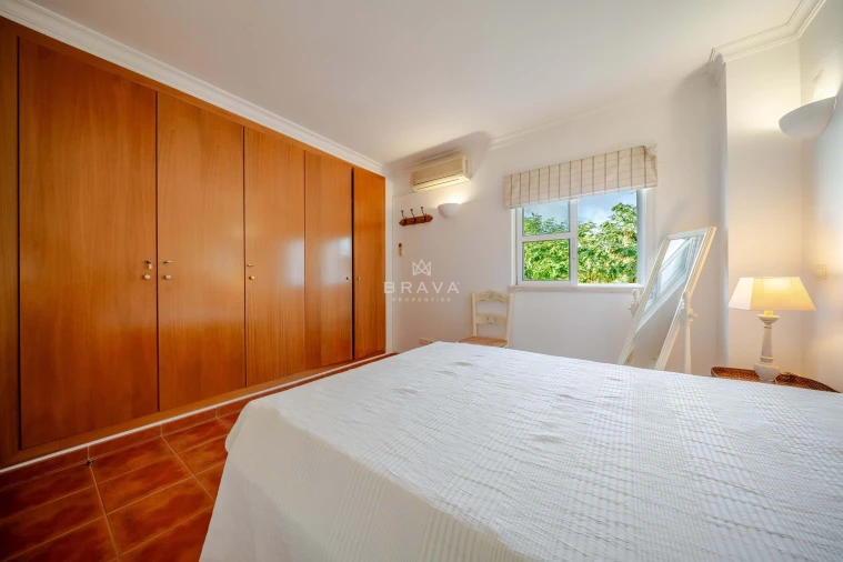 Apartamento T2 para Venda em Albufeira e Olhos de Água Foto 30